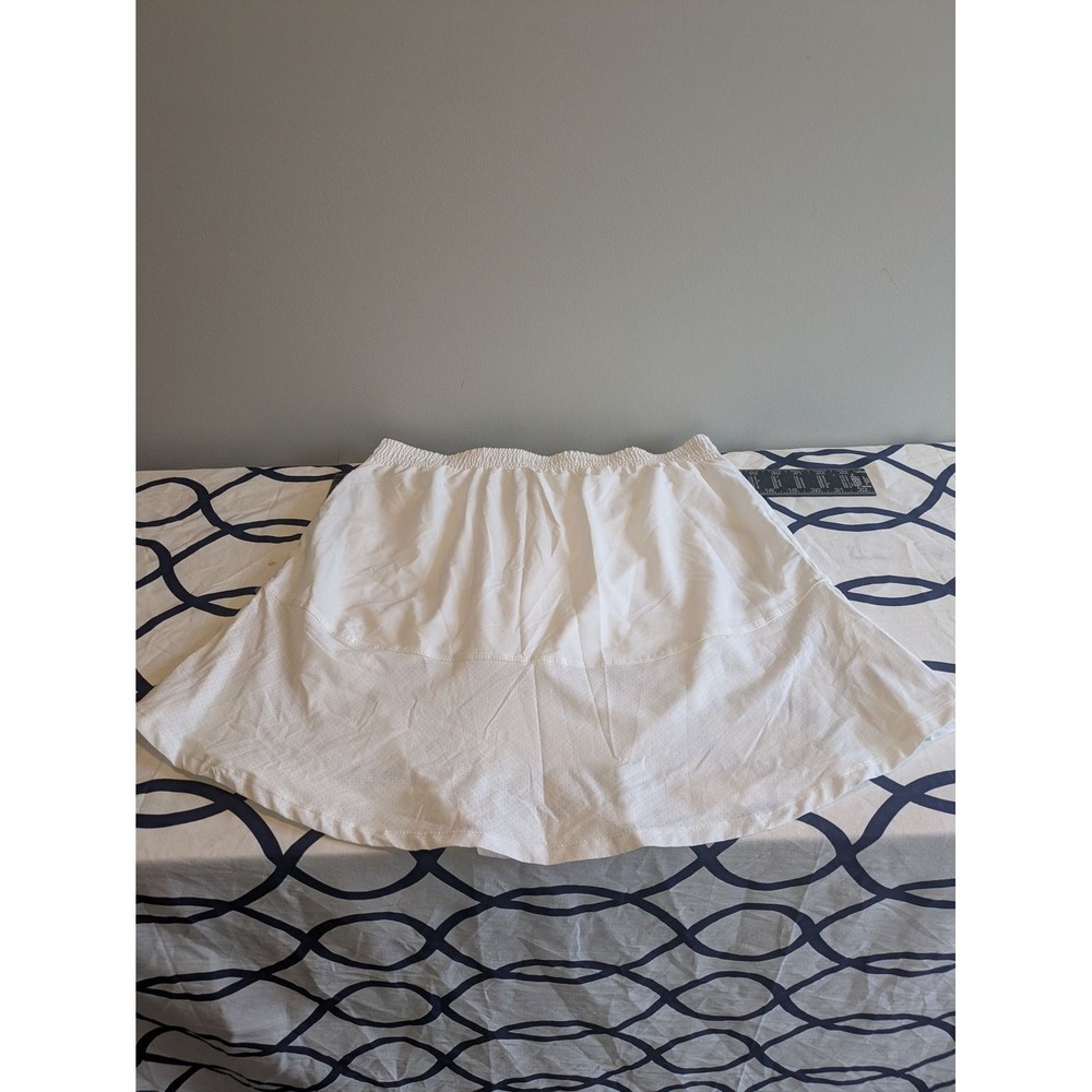 n by Natori White Perforated Athletic Tennis Skort Large Smocked Waist Active